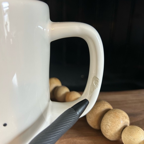 Rae Dunn mug set - Picture 2 of 2